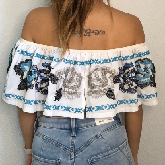 Off Shoulder Top - Picture 3 of 10